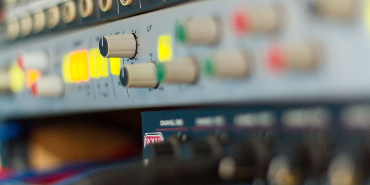 JokerToneCourse 6 factors for a stress free recording setup gear